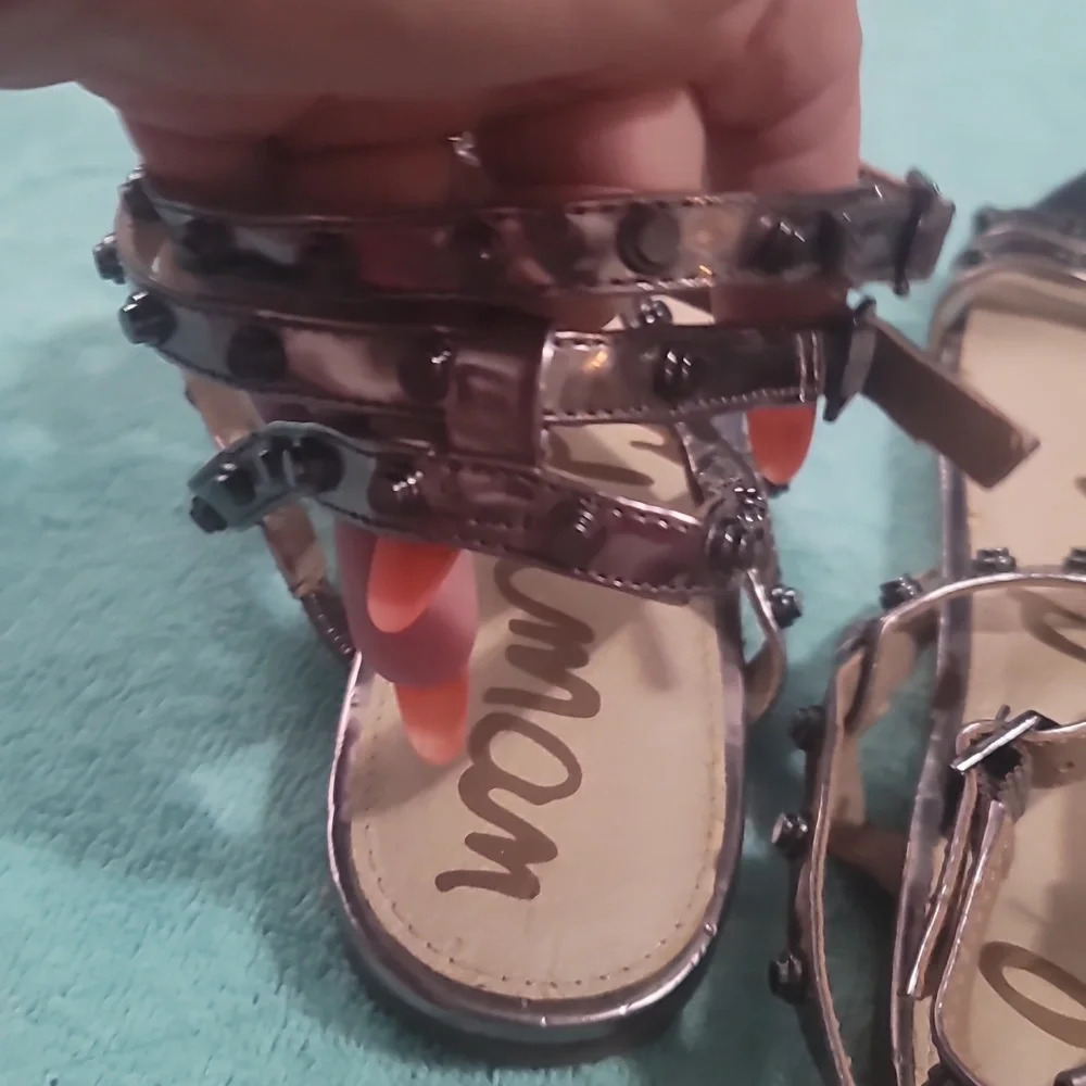 Sam Edelman Berkeley pewter studded gladiator flats open toe sandals 8 - Picture 7 of 9